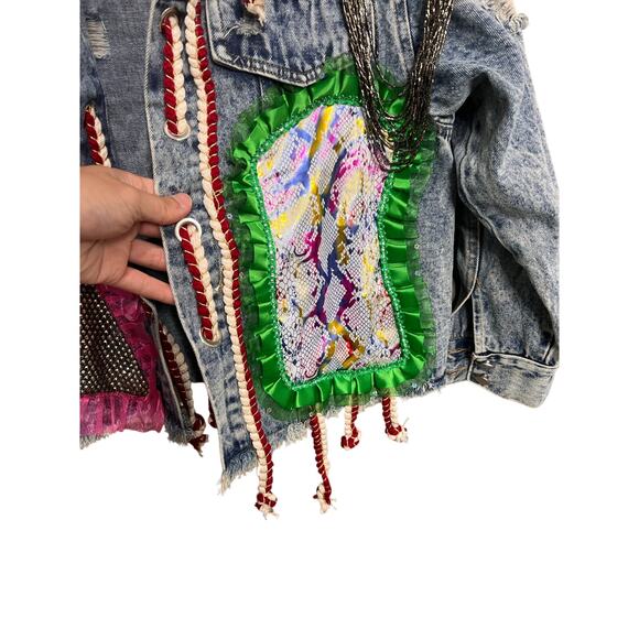 Souk + Sephia Designer Punk Graffiti Style Distressed Medium Wash Denim Jacket - Picture 6 of 13
